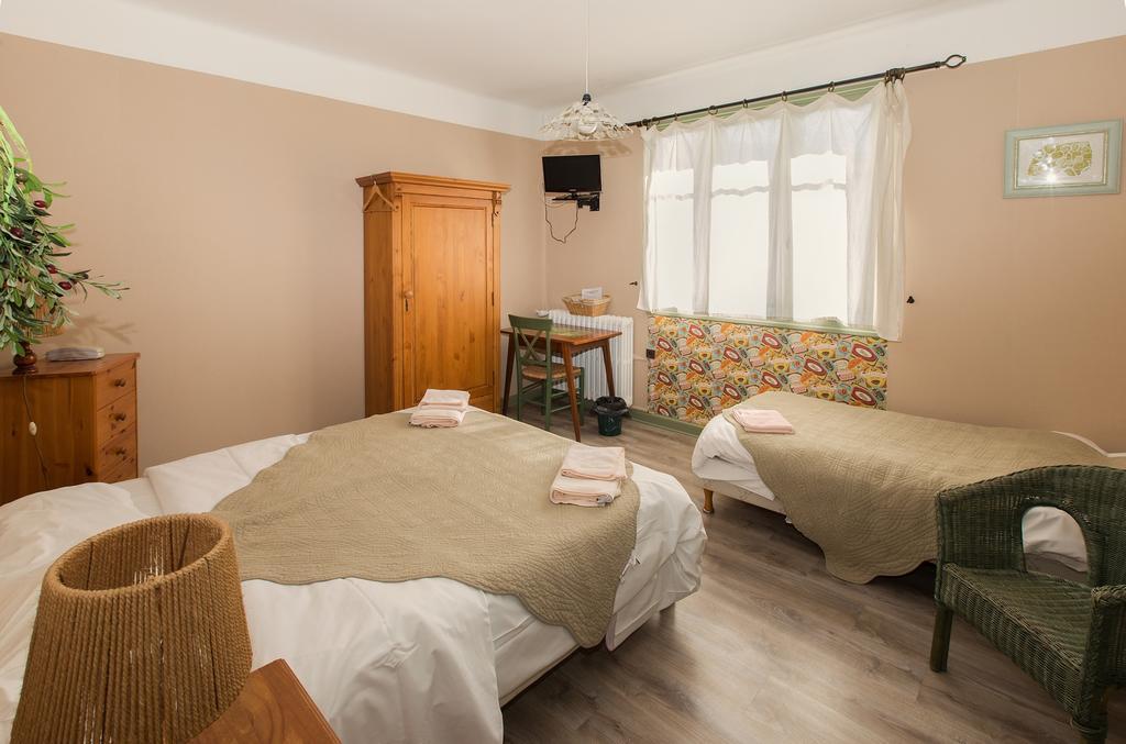 Auberge de l'Escargot d'Or Dieulefit Extérieur photo